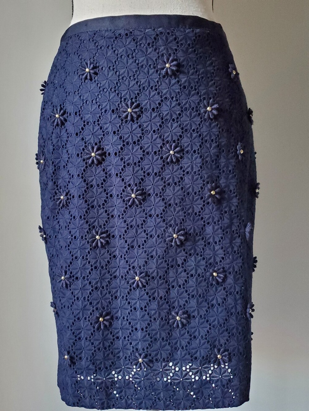 Talbots Navy Eyelet Lace Pencil Mini Skirt with Gold Beaded Floral Appliqué 2P